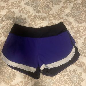 goodwill after this week2/26       athleta Running Free Colorblock
Short